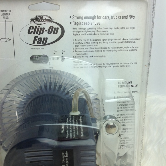 Auto Expressions Clip-On Fan Silver NIP Oscillates Great for an older vehicle - Picture 6 of 7